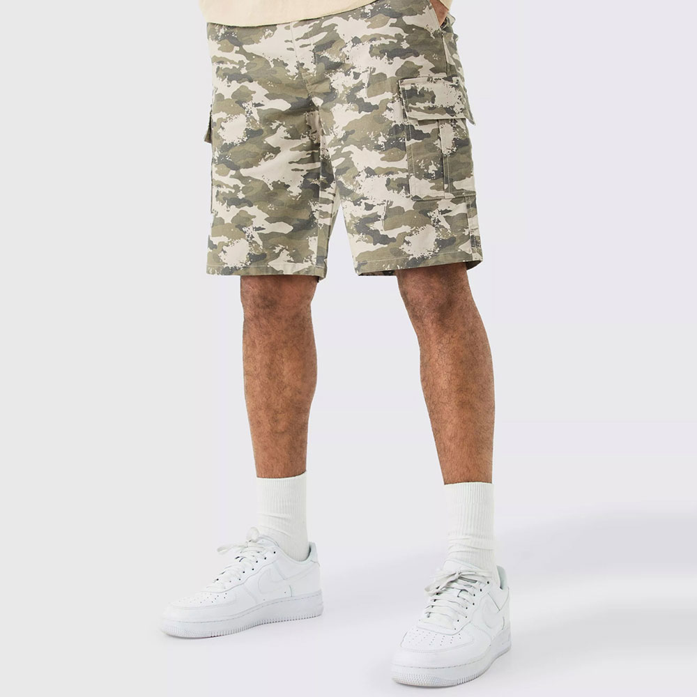 Washed Camo Fixed Waist Relaxed Cargo Shorts